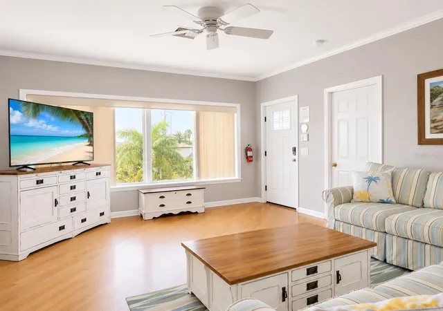 Photo 4 of Single family home for sale at 140 50th Street, Holmes Beach, FL 34217 | MLS# A4700681 | Listing updated on 2026-09-19