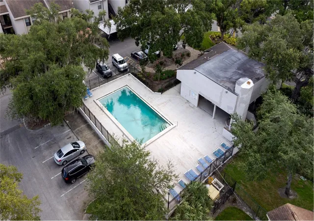 Listing Photo 2 - Condo for sale in building located at 7873 Niagara Ave, TAMPA, FL 33617 - Unit #1803