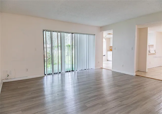 Listing Photo 5 - Condo for sale in building located at 7873 Niagara Ave, TAMPA, FL 33617 - Unit #1803