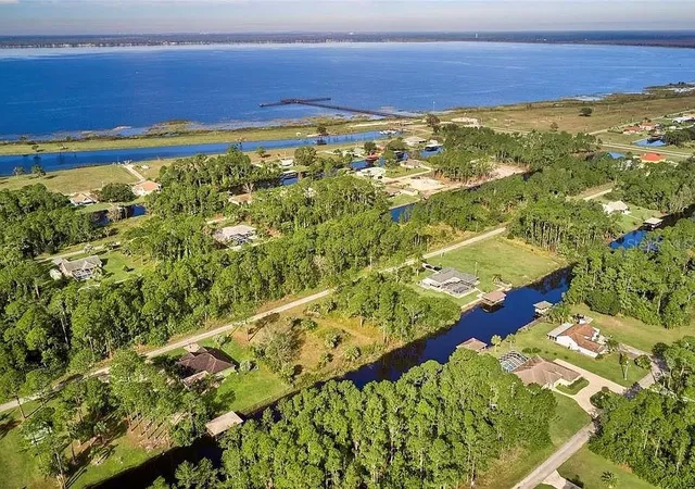 2nd image of 502 Camellia Dr, Indian Lake Estates, FL 33855 | MLS# S5154162
