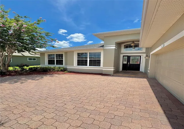 Photo 4 of Single family home for sale at 2820 Traditions Blvd S, Winter Haven, FL 33884 | MLS# TB8531455 | Listing updated on 2026-07-24