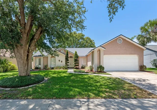 1st image of 521 Lakeshore Cir, Lake Mary, FL 32746 | MLS# O6427102