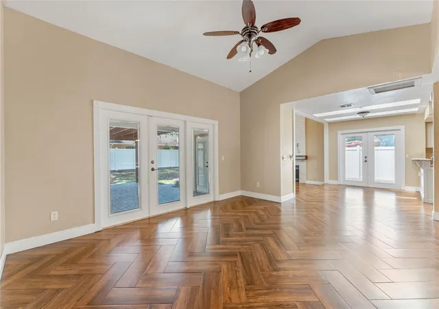 2nd image of 521 Lakeshore Cir, Lake Mary, FL 32746 | MLS# O6427102