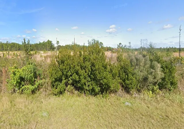 2nd image of 610 Portulaca Dr, Indian Lake Estates, FL 33855 | MLS# TB8531473