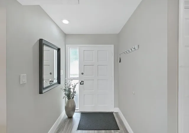Photo 3 of Townhouse for sale at 433 S Paula Dr #18, Dunedin, FL 34698 | MLS# TB8531478 | Listing updated on 2026-07-23