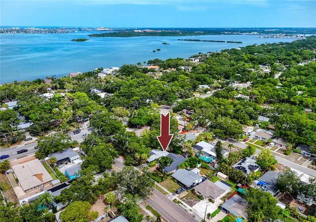 Photo 3 of Single family home for sale at 8161 22nd Avenue N, Saint Petersburg, FL 33710 | MLS# TB8531479 | Listing updated on 2026-10-19