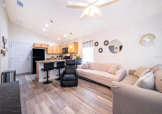 Photo 3 of Single family home for sale at 1360 Cottage Cir, Tavares, FL 32778 | MLS# O6427111 | Listing updated on 2026-08-07