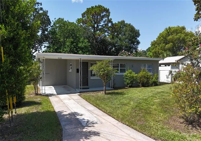 Photo 3 of Single family home for sale at 3126 Kelvington Dr, Orlando, FL 32810 | MLS# S5154167 | Listing updated on 2026-09-18