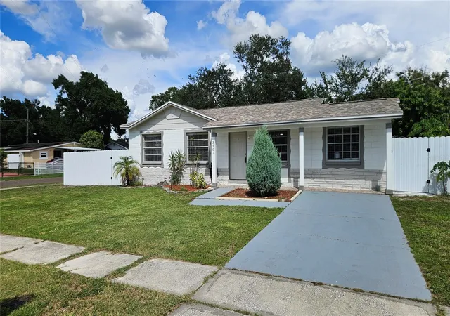 Photo 2 of Single family home for sale at 3502 Libby Loop, Tampa, FL 33619 | MLS# TB8531487 | Listing updated on 2026-08-31