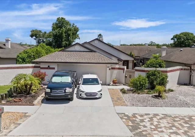 Photo 1 of Sale Pending at 10903 Landon Ln, Tampa, FL 33635 | MLS# TB8531491 | Listing updated on 2026-08-11