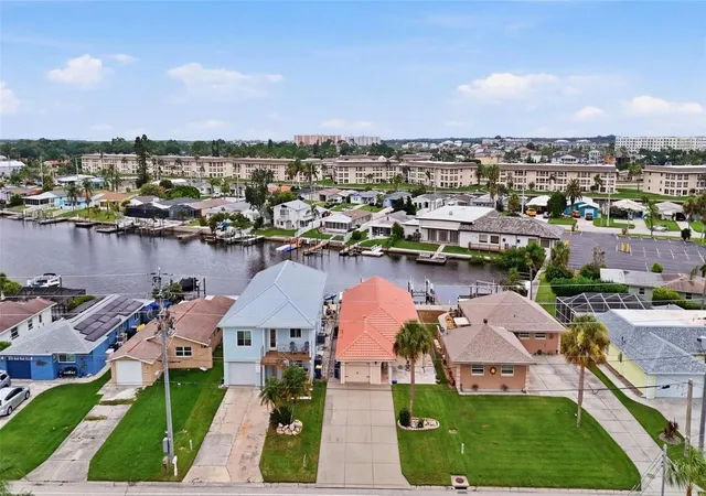 Photo 4 of Single family home for sale at 4549 Topsail Trl, New Port Richey, FL 34652 | MLS# TB8531504 | Listing updated on 2026-10-22