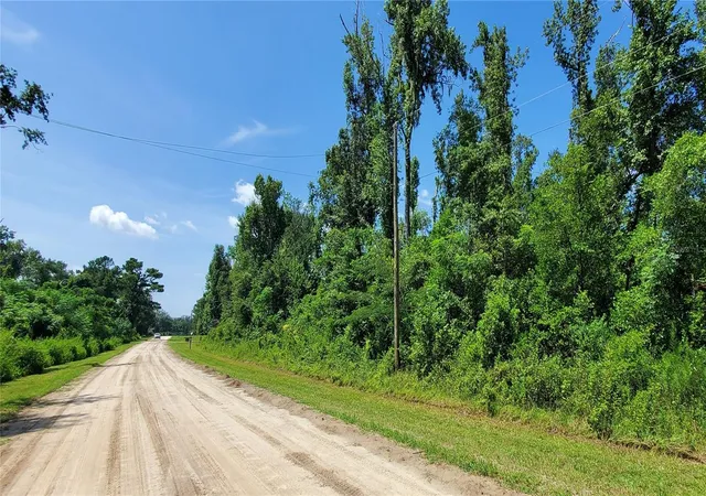 Photo 3 of Land for sale at Lot11 Nw 63rd Blvd, Jennings, FL 32053 | MLS# O6427150 | Listing updated on 2026-10-15
