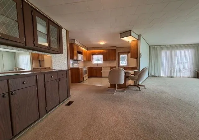 Photo 5 of Manufactured home for sale at 815 S Waterway, Venice, FL 34285 | MLS# N6145107 | Listing updated on 2026-08-31