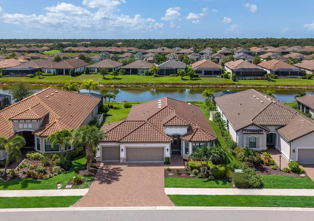 Photo 1 of Single family home for sale at 5365 Salcano St, Sarasota, FL 34238 | MLS# N6145108 | Listing updated on 2026-08-16