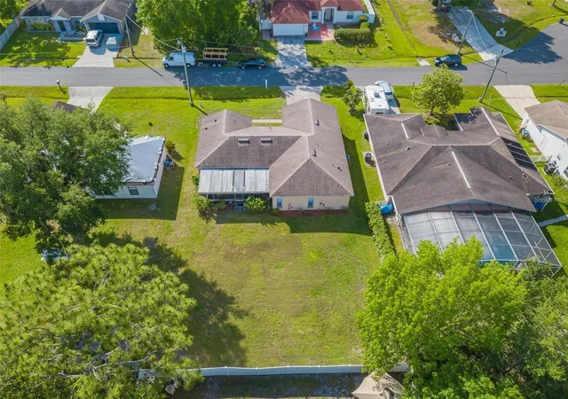 Photo 3 of Single family home for sale at 7 Tamiami Way, Kissimmee, FL 34758 | MLS# O6427164 | Listing updated on 2026-10-03