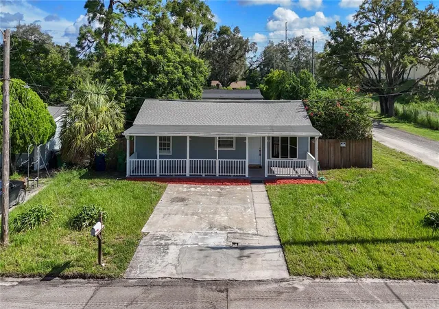 Photo 28 of Single family home for sale at 320 E Althea Ave, Tampa, FL 33612 | MLS# TB8531552 | Listing updated on 2026-09-12