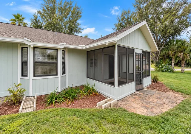 Photo 2 of Single family home for sale at 6232 Roberta Dr, Englewood, FL 34224 | MLS# A4700714 | Listing updated on 2026-10-06