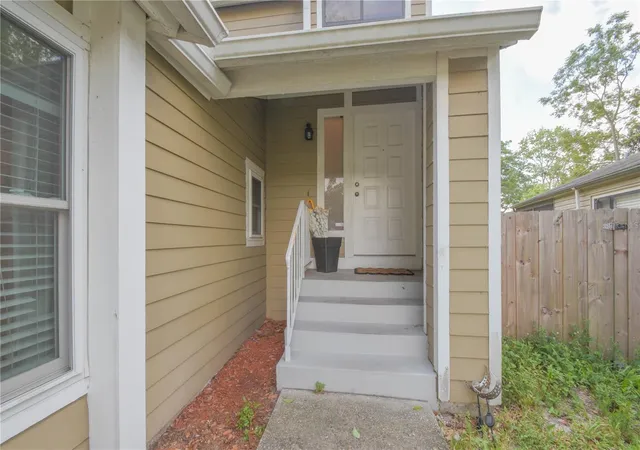 4th image of 321 Kirkcaldy Dr, Winter Springs, FL 32708 | MLS# O6427178