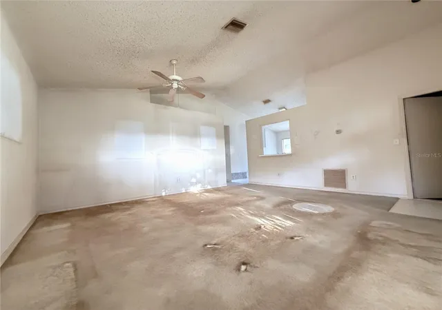 Photo 3 of Single family home for sale at 6608 Northhaven Ct, Riverview, FL 33578 | MLS# W7887869 | Listing updated on 2026-09-24