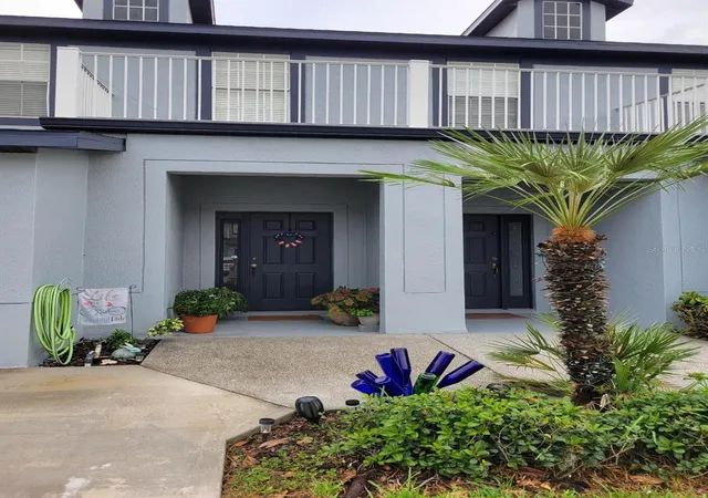 Photo 3 of Townhouse for sale at 2904 Grafton Dr, Kissimmee, FL 34741 | MLS# O6427198 | Listing updated on 2026-09-18