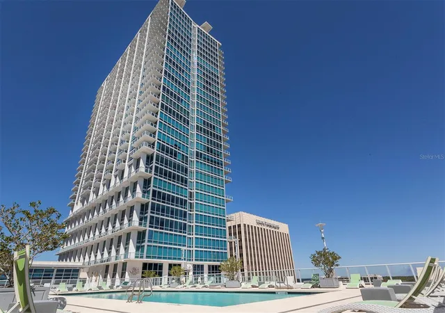 Photo 24 of Condo for sale at 150 E Robinson St #1415, Orlando, FL 32801 | MLS# O6427201 | Listing updated on 2026-07-23