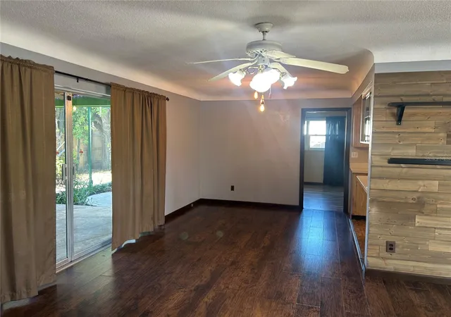 3rd image of 13406 Bellewood Ave, Seminole, FL 33776 | MLS# TB8531590