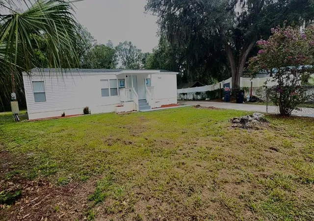 Photo 3 of Manufactured home for sale at 3545 Shady Brooke Ct, Mulberry, FL 33860 | MLS# O6427220 | Listing updated on 2026-07-23