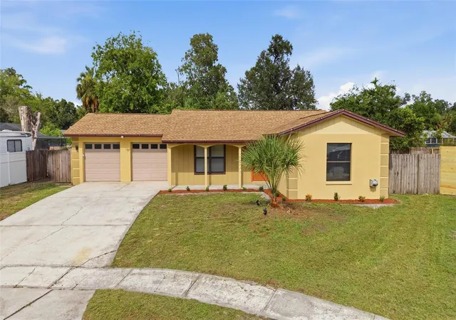 Photo 3 of Single family home for sale at 7003 Larimer Ct, Tampa, FL 33615 | MLS# TB8531600 | Listing updated on 2026-09-13