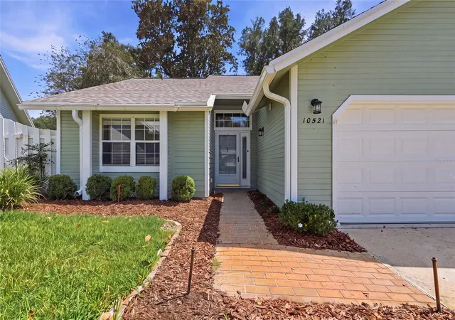 Photo 3 of Single family home for sale at 10521 Nw 36th Place, Gainesville, FL 32606 | MLS# GC542144 | Listing updated on 2026-09-22