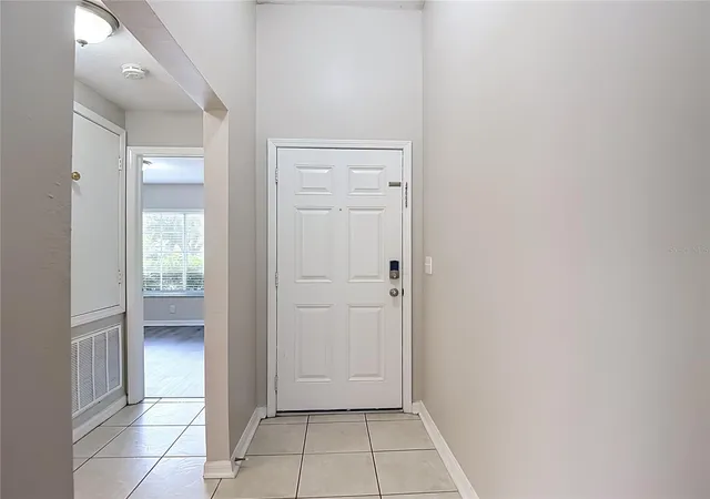 Photo 3 of Single family home for sale at 1129 Conch Ct, Wesley Chapel, FL 33544 | MLS# TB8531619 | Listing updated on 2026-10-06