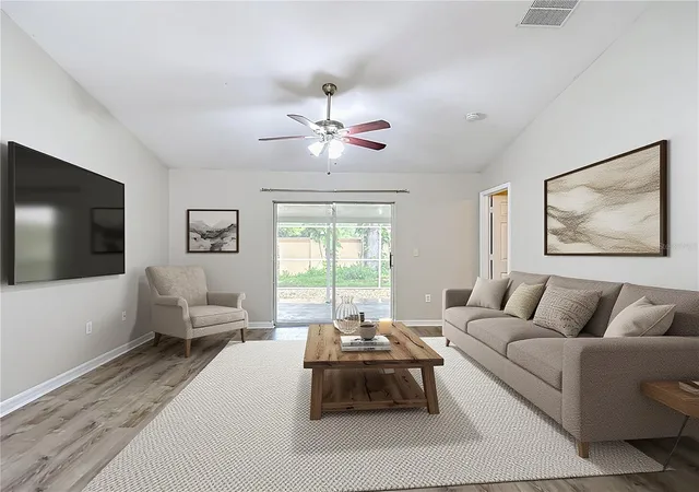 Photo 4 of Single family home for sale at 1129 Conch Ct, Wesley Chapel, FL 33544 | MLS# TB8531619 | Listing updated on 2026-10-06