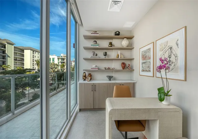 2nd image of 253 Golden Gate Pt, SARASOTA, FL 34236