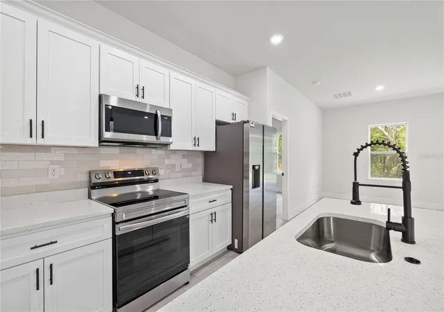 3rd image of 1978 W Rutland Dr, Citrus Springs, FL 34434 | MLS# O6427243