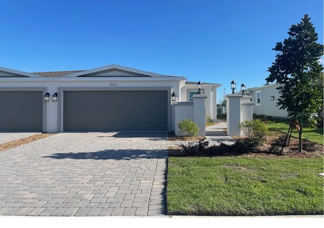 Single family home for sale at 11275 Silver Trumpet Loop, WINTER GARDEN, FL 34787 | MLS# O6427248