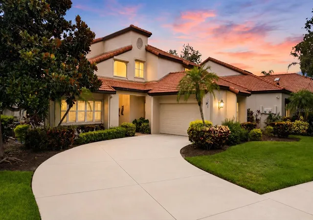 Photo 3 of Single family home for sale at 7596 Calle Facil, Sarasota, FL 34238 | MLS# A4700743 | Listing updated on 2026-09-16