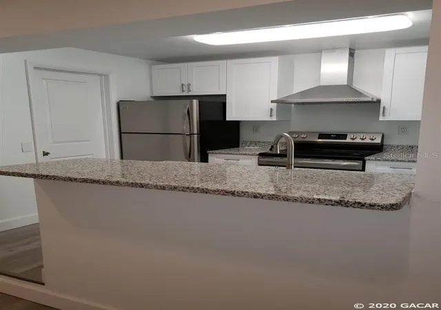 4th image of 1115 Ne 5Th Pl, Gainesville, FL 32601 | MLS# TB8531655