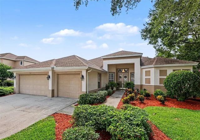 5th image of 2912 Hampton Pl Ct, Plant City, FL 33566 | MLS# TB8531660