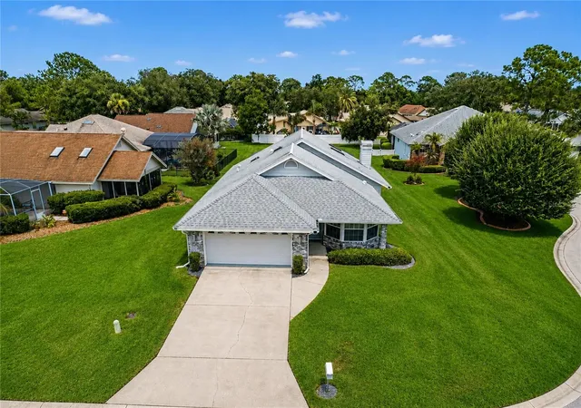 Photo 1 of Single family home for sale at 2013 Beaver Crk Dr, Port Orange, FL 32128 | MLS# O6427253 | Listing updated on 2026-08-31