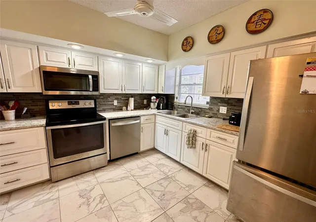 5th image of 2460 Franciscan Dr #76, Clearwater, FL 33763 | MLS# TB8531685
