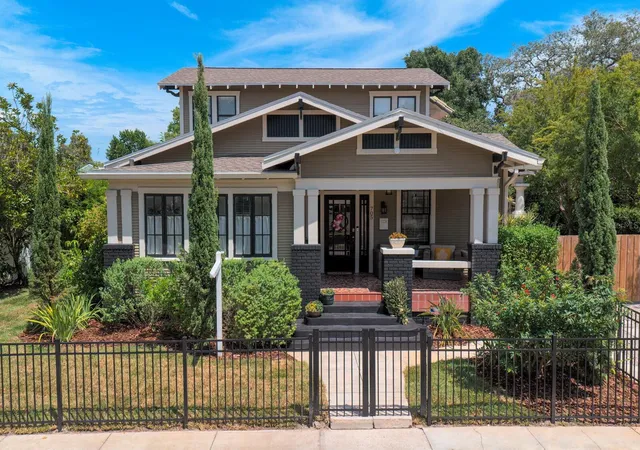 Photo 1 of Single family home for sale at 705 W West St, Tampa, FL 33602 | MLS# TB8531687 | Listing updated on 2026-10-03