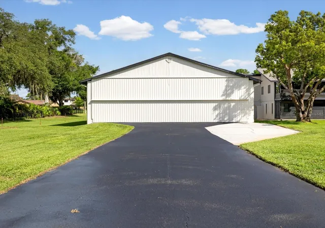 Photo 3 of Single family home for sale at 8720 Airway Blvd, New Port Richey, FL 34654 | MLS# W7887884 | Listing updated on 2026-07-25
