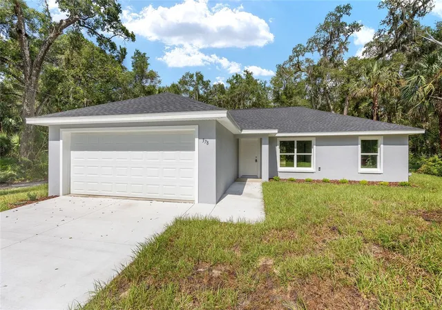 Photo 3 of Single family home for sale at 202 Fisher Loop, Ocklawaha, FL 32179 | MLS# OM728988 | Listing updated on 2026-08-21
