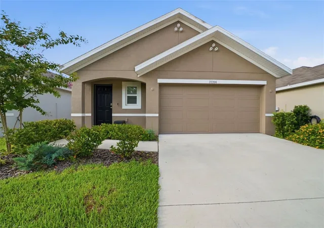 Photo 2 of Single family home for sale at 37396 Sharks Eye Ln, Zephyrhills, FL 33541 | MLS# TB8531724 | Listing updated on 2026-09-20