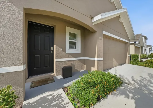 Photo 3 of Single family home for sale at 37396 Sharks Eye Ln, Zephyrhills, FL 33541 | MLS# TB8531724 | Listing updated on 2026-09-20
