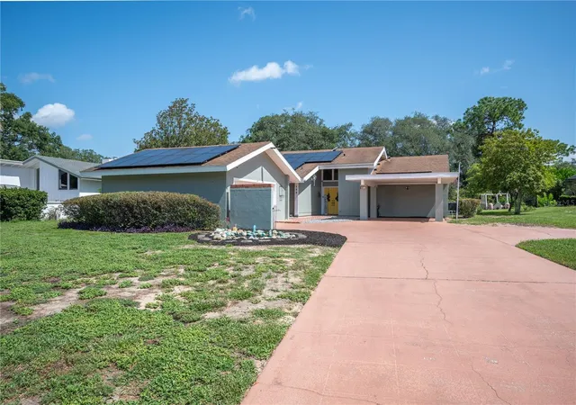 Photo 2 of Single family home for sale at 109 Arrowhead Ln, Haines City, FL 33844 | MLS# TB8531730 | Listing updated on 2026-08-22