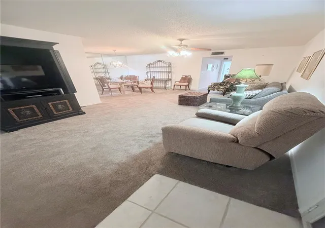 3rd image of 5301 Lakefront Blvd #C, Delray Beach, FL 33484 | MLS# G5115414