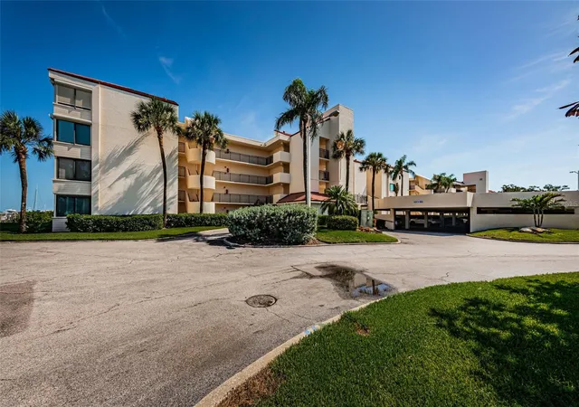 Photo 2 of Condo for sale at 5825 Puerta Del Sol Blvd S #166, Saint Petersburg, FL 33715 | MLS# TB8531736 | Listing updated on 2026-09-14
