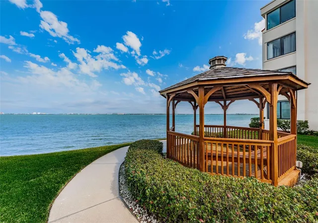 Listing Photo 2 - Condo for sale in building located at 5825 Puerta Del Sol Blvd S, ST PETERSBURG, FL 33715 - Unit #166