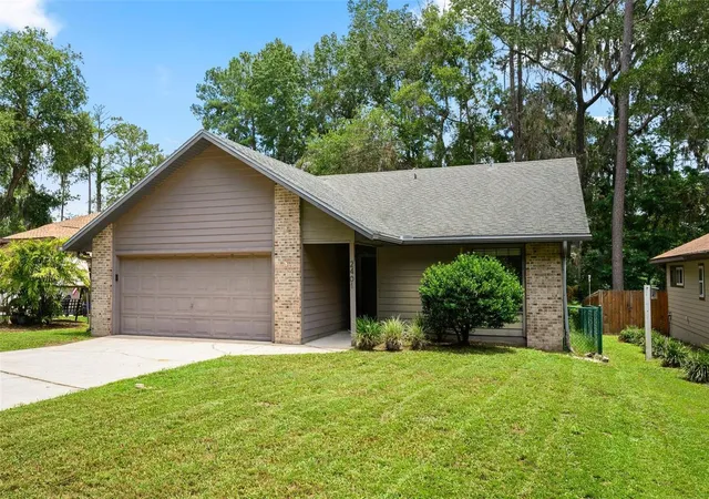 1st image of 2401 Nw 69th Ter, Gainesville, FL 32606 | MLS# GC542162