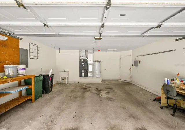 33rd image of 2401 Nw 69th Ter, Gainesville, FL 32606 | MLS# GC542162